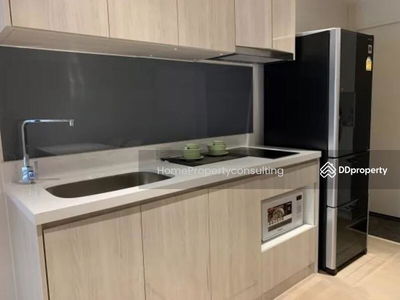 Runesu Thonglor 5, Bangkok, Thailand Runesu Thonglor 5, Bangkok, Thailand