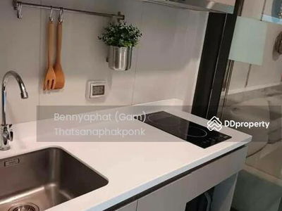 Life Sukhumvit 62, Bangkok, Thailand Life Sukhumvit 62, Bangkok, Thailand