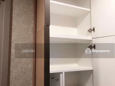 The Line Jatujak-Mochit, Bangkok, Thailand The Line Jatujak-Mochit, Bangkok, Thailand