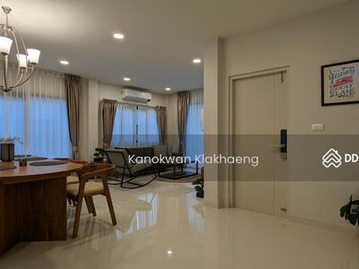 Centro Bangna Km.7, Samut Prakan, Thailand Centro Bangna Km.7, Samut Prakan, Thailand