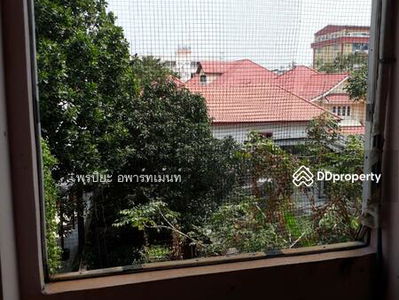 Pornpiya Apartment Lat Phrao 62 Yellow Line BTS Chokchai Si, Bangkok, Thailand Pornpiya Apartment Lat Phrao 62 Yellow Line BTS Chokchai Si, Bangkok, Thailand