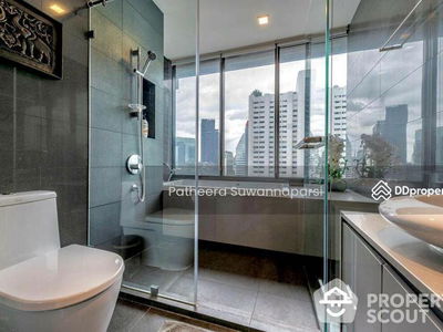 Altitude Samyan-Silom, Bangkok, Thailand Altitude Samyan-Silom, Bangkok, Thailand