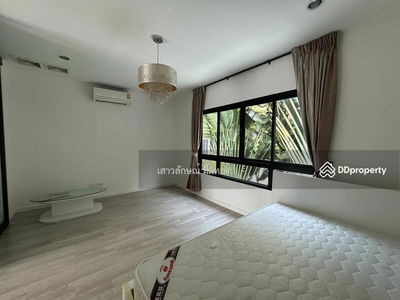 Patio Srinakarin-Rama9, Bangkok, Thailand Patio Srinakarin-Rama9, Bangkok, Thailand