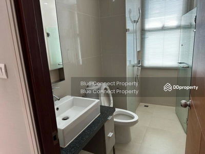 Proud Villa Sathorn-Charoenrat, Bangkok, Thailand Proud Villa Sathorn-Charoenrat, Bangkok, Thailand