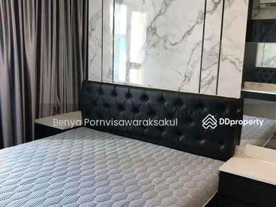 Life Asoke, Bangkok, Thailand Life Asoke, Bangkok, Thailand