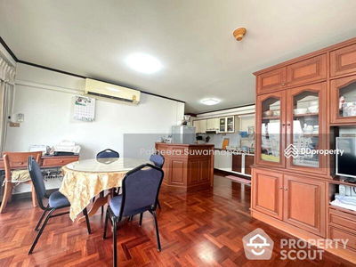 Saranjai Mansion, Bangkok, Thailand Saranjai Mansion, Bangkok, Thailand