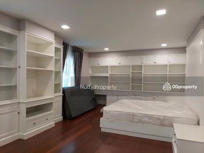 Ladawan Srinakarin, Samut Prakan, Thailand Ladawan Srinakarin, Samut Prakan, Thailand