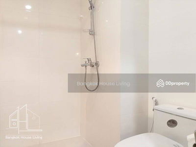 Chanarat Place, Bangkok, Thailand Chanarat Place, Bangkok, Thailand