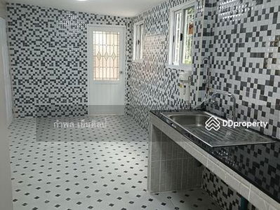 Sivarat Village 7, Nakhon Pathom, Thailand Sivarat Village 7, Nakhon Pathom, Thailand