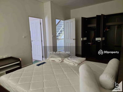 Phutthabucha Soi 9, Bangkok, Thailand Phutthabucha Soi 9, Bangkok, Thailand