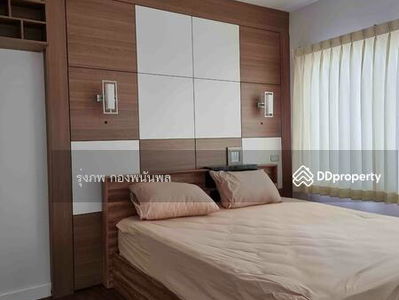 Phutthabucha Soi 9, Bangkok, Thailand Phutthabucha Soi 9, Bangkok, Thailand