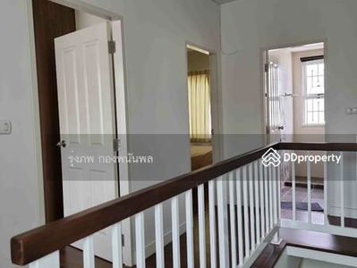 Phutthabucha Soi 9, Bangkok, Thailand Phutthabucha Soi 9, Bangkok, Thailand