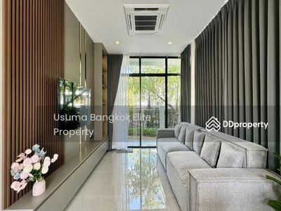 Bangkok Boulevard Bangna Km.5, Samut Prakan, Thailand Bangkok Boulevard Bangna Km.5, Samut Prakan, Thailand