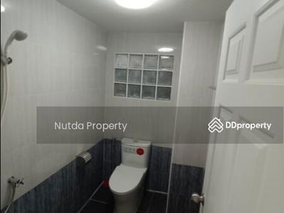 Townhouse Punnawithi, Bangkok, Thailand Townhouse Punnawithi, Bangkok, Thailand