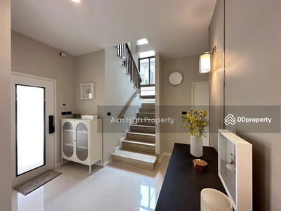 Burasiri Krungthep Kreetha, Bangkok, Thailand Burasiri Krungthep Kreetha, Bangkok, Thailand