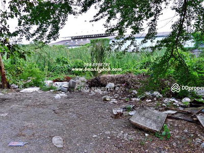 Land for rent Next to Phahonyothin Road, inbound side, area 4-3-52 rai, Khlong Nueng Subdistrict, Khlong Luang, opposite Thammasat University, Pathum Thani., Thailand Land for rent Next to Phahonyothin Road, inbound side, area 4-3-52 rai, Khlong Nueng Subdistrict, Khlong Luang, opposite Thammasat University, Pathum Thani., Thailand