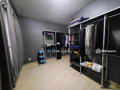 Kritsana Private City, Bangkok, Thailand Kritsana Private City, Bangkok, Thailand