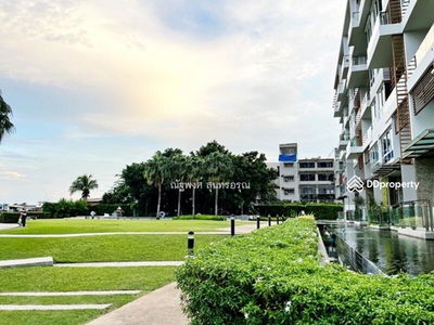 Terminal 21, New Sathorn International (2 km.), Bangkok University, Khlong Toei (4.5 km.), Bangkok, Thailand Terminal 21, New Sathorn International (2 km.), Bangkok University, Khlong Toei (4.5 km.), Bangkok, Thailand