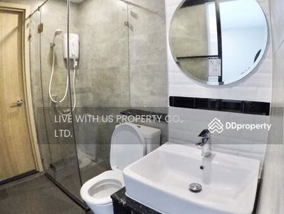 Brix Charansanitwong 64, Bangkok, Thailand Brix Charansanitwong 64, Bangkok, Thailand