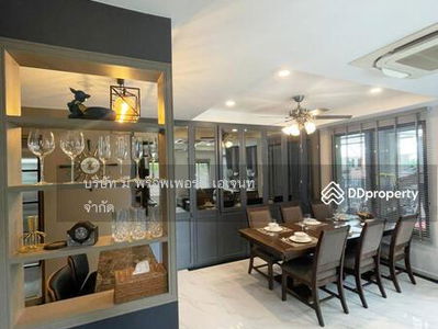 The Plant Elite Phatthanakan, Bangkok, Thailand The Plant Elite Phatthanakan, Bangkok, Thailand