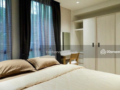 Runesu Thonglor 5, Bangkok, Thailand Runesu Thonglor 5, Bangkok, Thailand