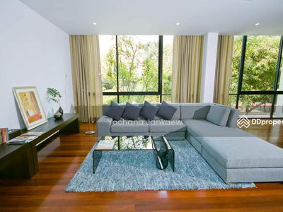 Spacious 3-Br House near BTS Ekkamai, Bangkok, Thailand Spacious 3-Br House near BTS Ekkamai, Bangkok, Thailand