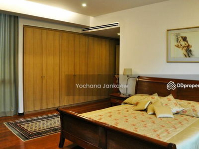 Spacious 3-Br House near BTS Ekkamai, Bangkok, Thailand Spacious 3-Br House near BTS Ekkamai, Bangkok, Thailand