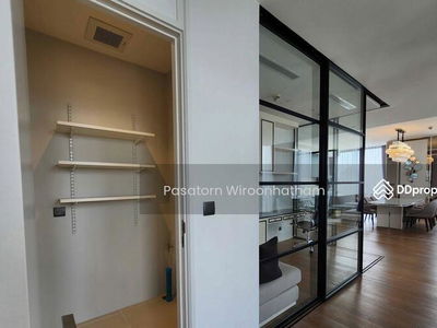 Muniq Langsuan, Bangkok, Thailand Muniq Langsuan, Bangkok, Thailand