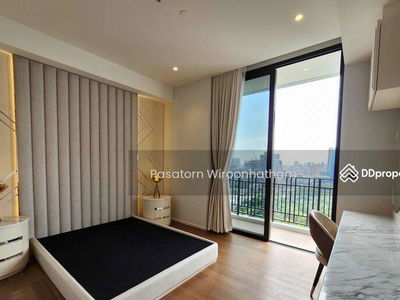 Muniq Langsuan, Bangkok, Thailand Muniq Langsuan, Bangkok, Thailand