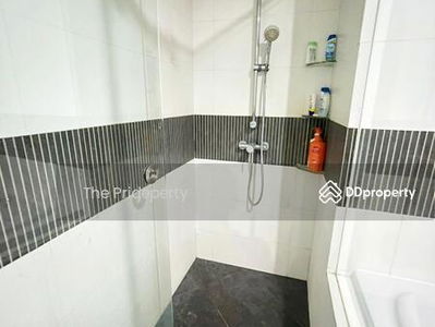 Urbana Sathorn, Bangkok, Thailand Urbana Sathorn, Bangkok, Thailand