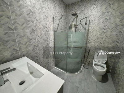 Housing in Ban Chalong, Thailand Housing in Ban Chalong, Thailand