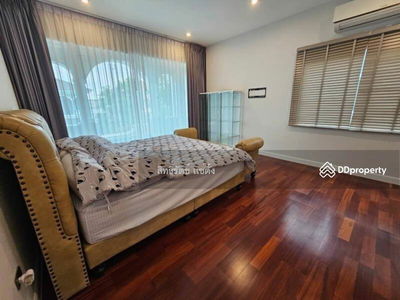 Two Grande Monaco Bangna-Wongwaen, Bangkok, Thailand Two Grande Monaco Bangna-Wongwaen, Bangkok, Thailand