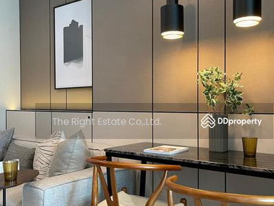 Life One Wireless, Bangkok, Thailand Life One Wireless, Bangkok, Thailand