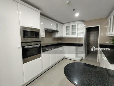 GM Tower, Bangkok, Thailand GM Tower, Bangkok, Thailand