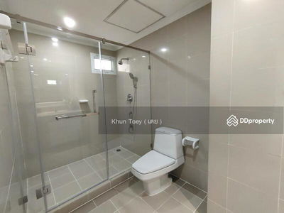 GM Tower, Bangkok, Thailand GM Tower, Bangkok, Thailand