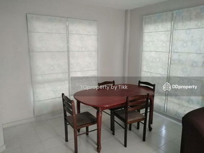 Moobaan Chollada Suvarnabhumi, Samut Prakan, Thailand Moobaan Chollada Suvarnabhumi, Samut Prakan, Thailand