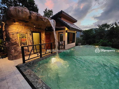 Gehäuse In Kathu, Thailand Gehäuse In Kathu, Thailand