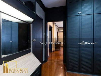 House in Compound, Bangkok, Thailand House in Compound, Bangkok, Thailand