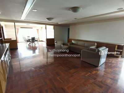 Regent on The Park 3 Condominium, Bangkok, Thailand Regent on The Park 3 Condominium, Bangkok, Thailand