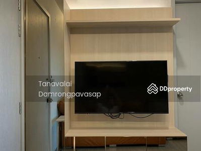 Life Sukhumvit 62, Bangkok, Thailand Life Sukhumvit 62, Bangkok, Thailand