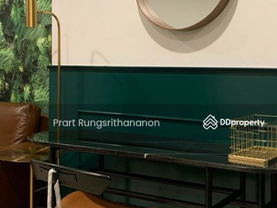 Life One Wireless, Bangkok, Thailand Life One Wireless, Bangkok, Thailand