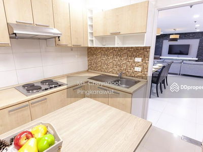 33 Tower, Bangkok, Thailand 33 Tower, Bangkok, Thailand