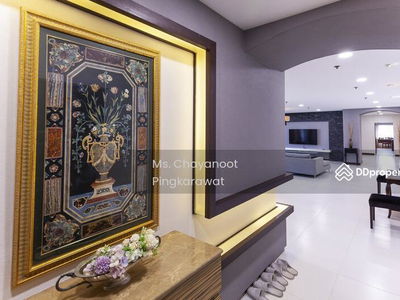 33 Tower, Bangkok, Thailand 33 Tower, Bangkok, Thailand