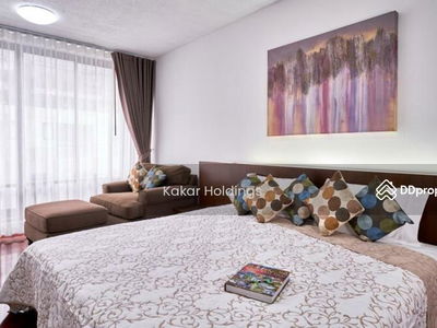 Vanicha Park Langsuan, Bangkok, Thailand Vanicha Park Langsuan, Bangkok, Thailand