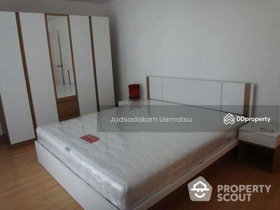 Silom Terrace Condominium, Bangkok, Thailand Silom Terrace Condominium, Bangkok, Thailand