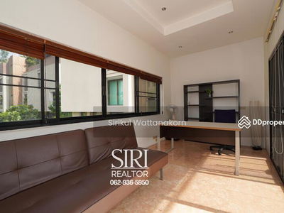 Detached house with 2 Bedroom ensuite, Well maintained, Decorated with good materials, in Yenakat, Bangkok, Thailand Detached house with 2 Bedroom ensuite, Well maintained, Decorated with good materials, in Yenakat, Bangkok, Thailand