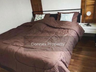 Ivy River, Bangkok, Thailand Ivy River, Bangkok, Thailand