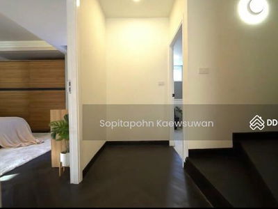 10110, Bangkok, Thailand 10110, Bangkok, Thailand