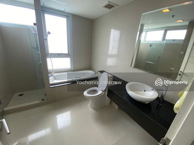 Nusasiri Grand, Bangkok, Thailand Nusasiri Grand, Bangkok, Thailand