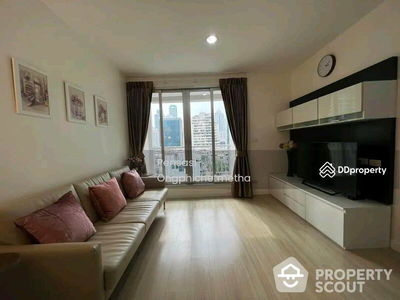 Life @ Sathorn 10, Bangkok, Thailand Life @ Sathorn 10, Bangkok, Thailand